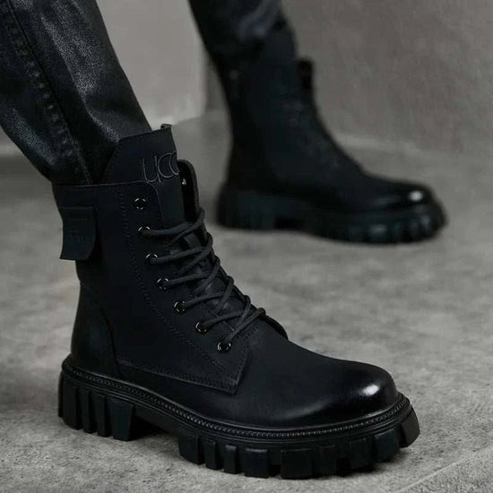 Black platform winter boots