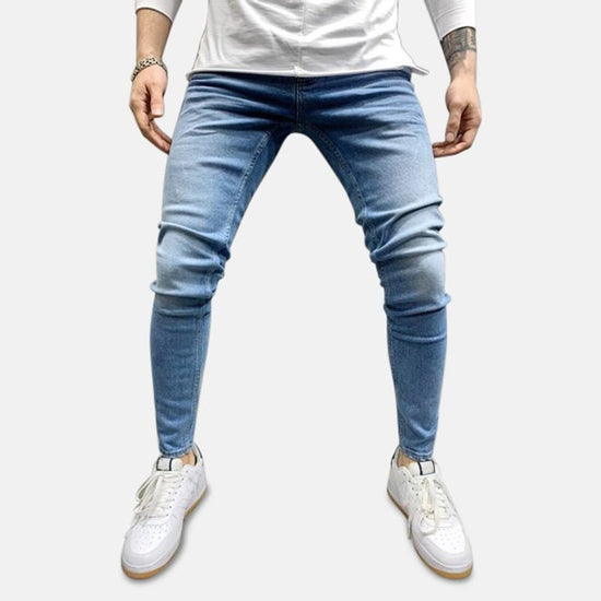 Classic Slim Jeans