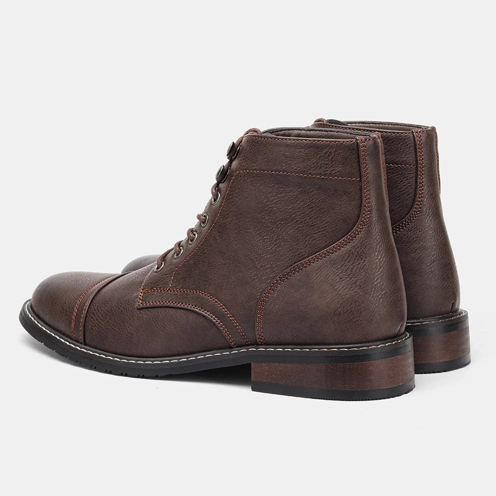 Classical ankle leather boots
