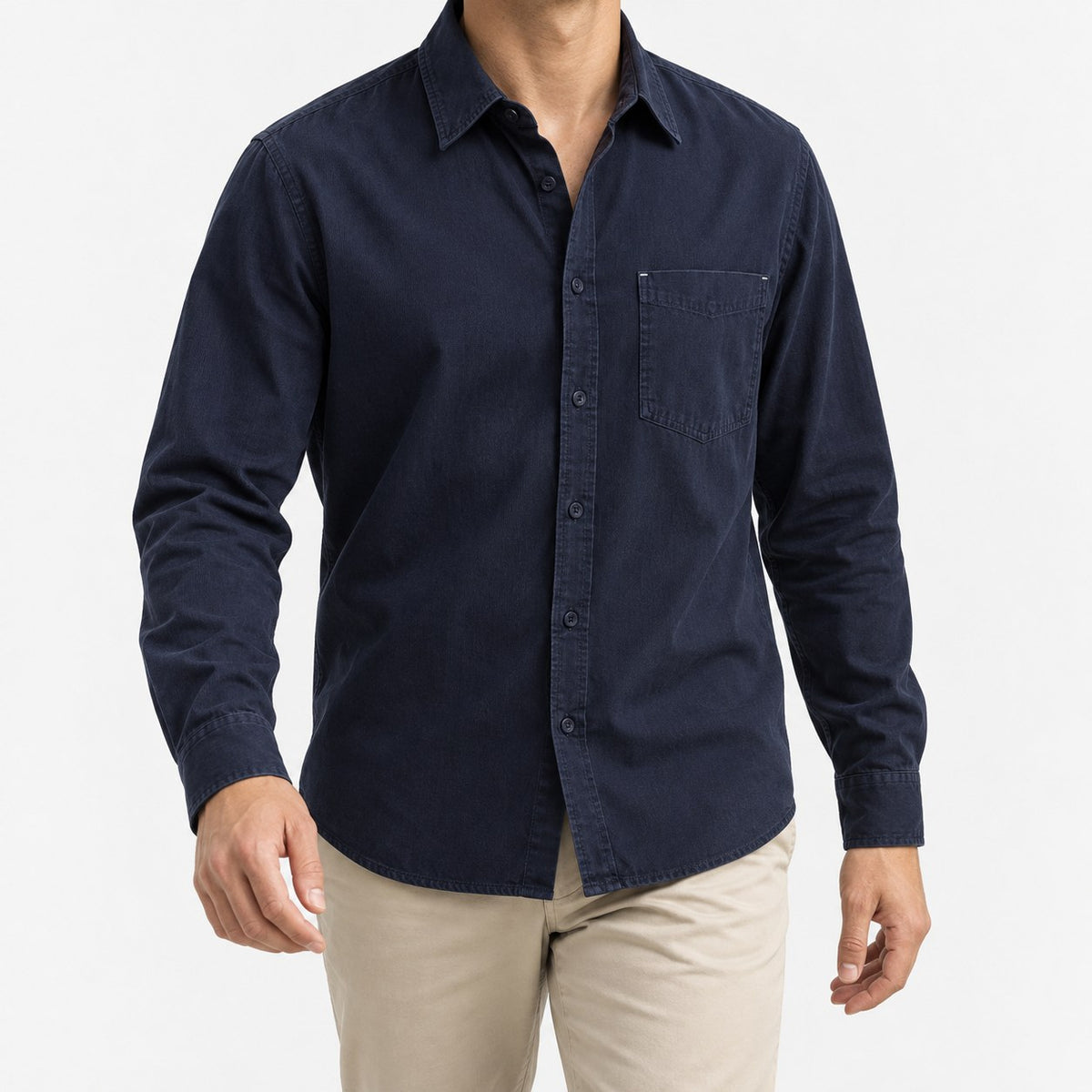 Cotton point collar shirt with a chest pocket