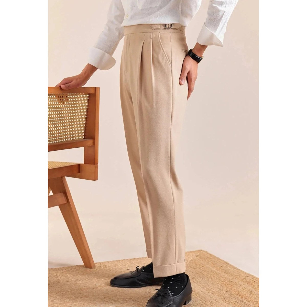 Double-pleat neapolitan trousers
