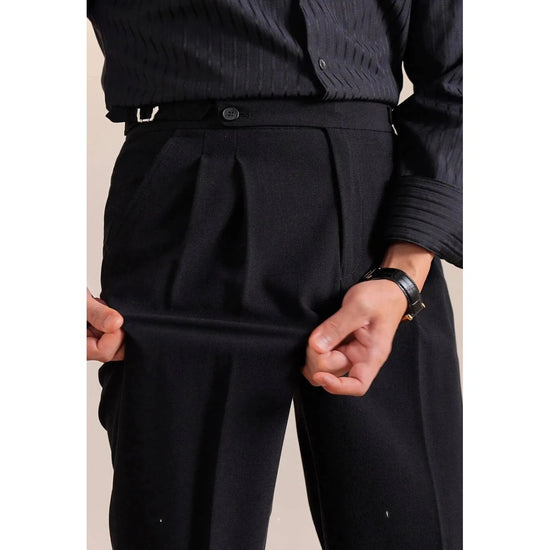 Double-pleat neapolitan trousers