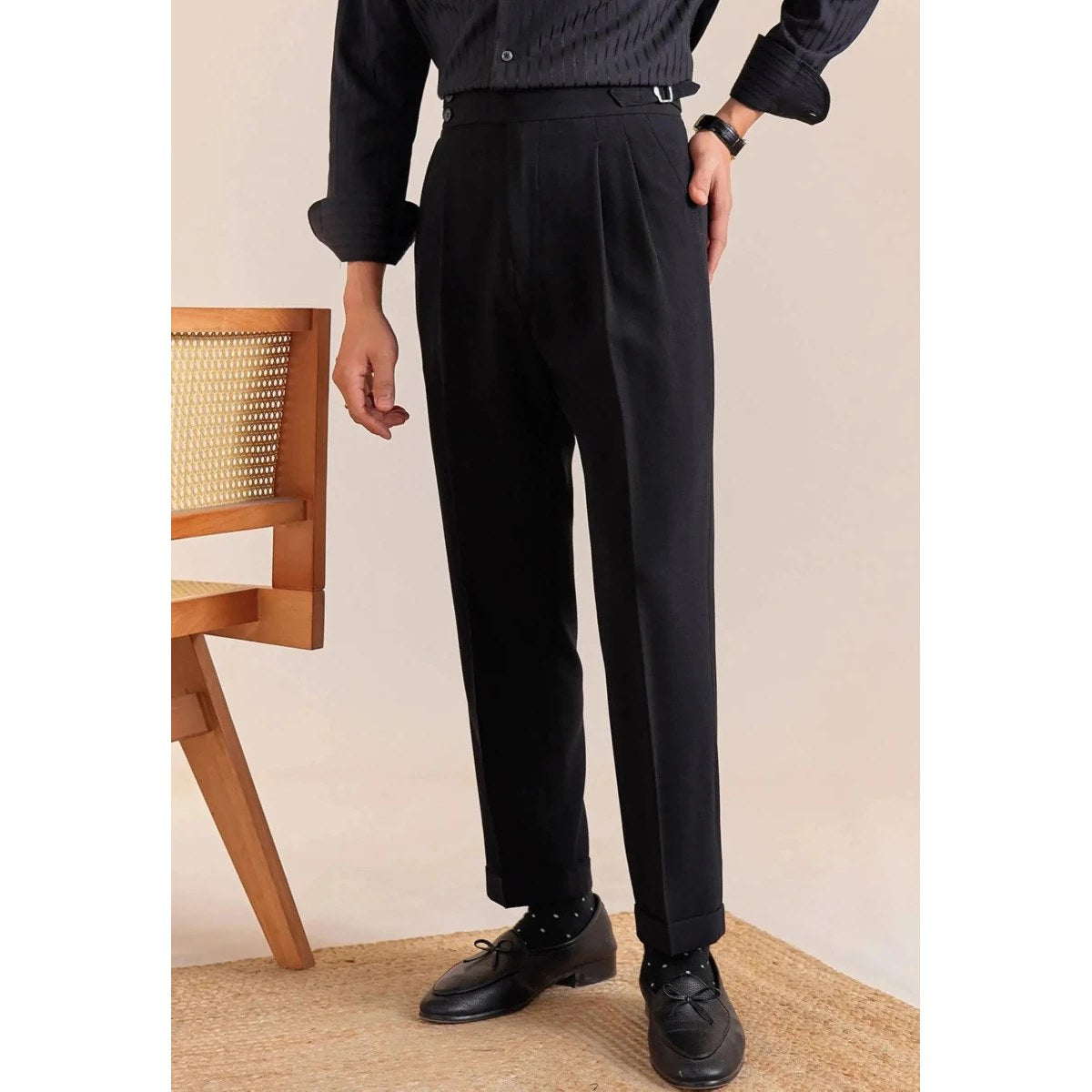 Double-pleat neapolitan trousers