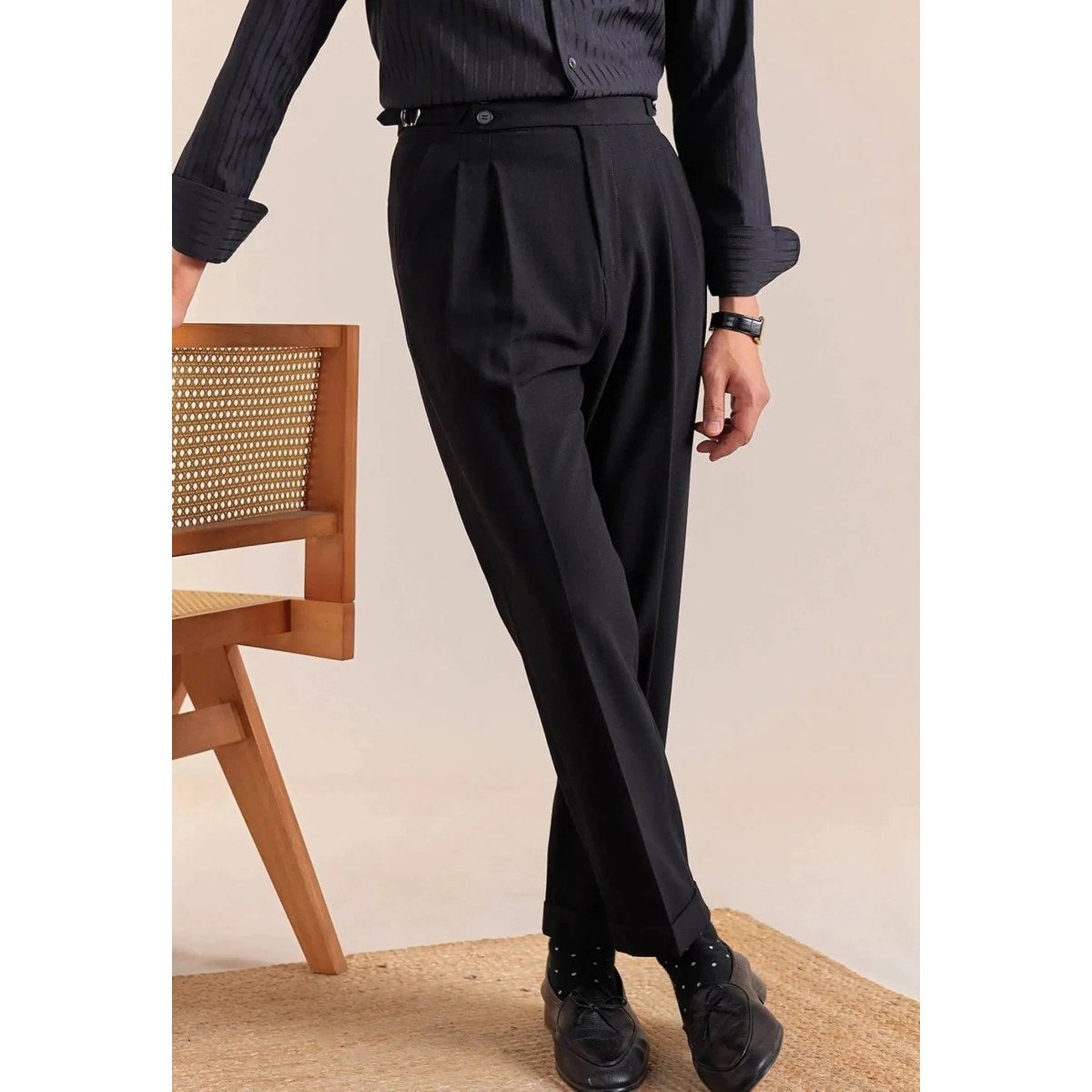 Double-pleat neapolitan trousers