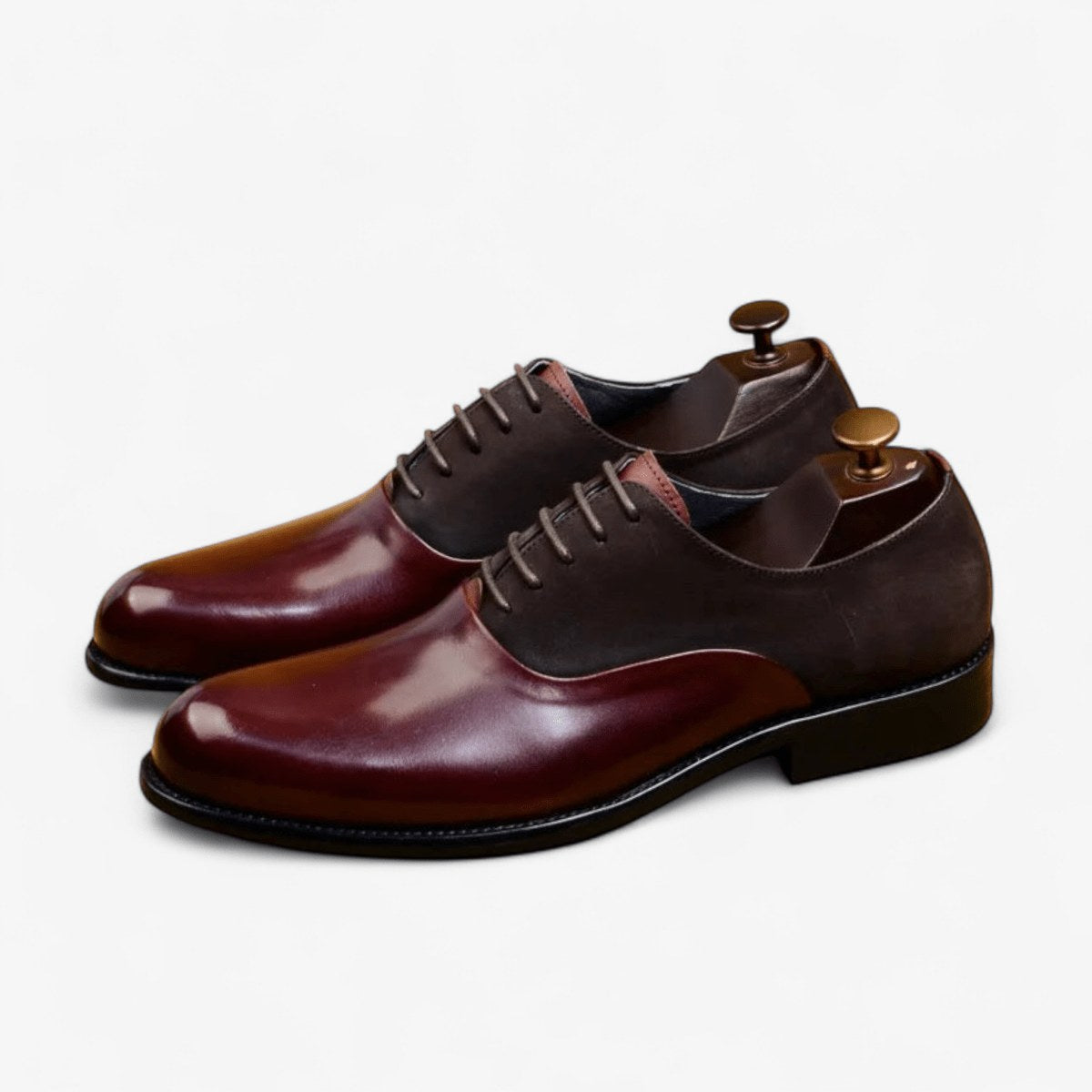 Genuine leather brogue elegant shoes