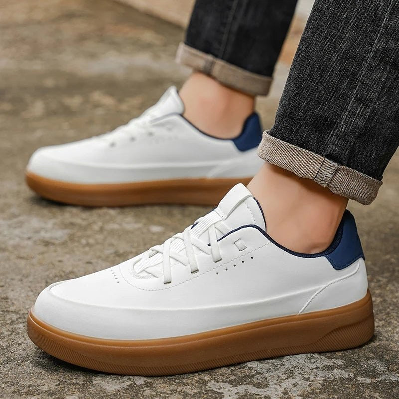 Genuine leather shoes with sole