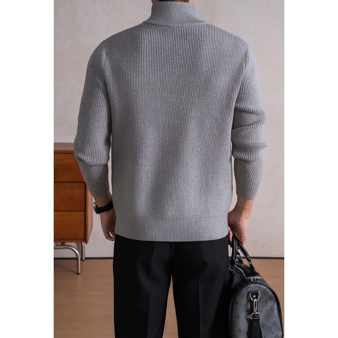 Heavyweight zip mockneck sweater