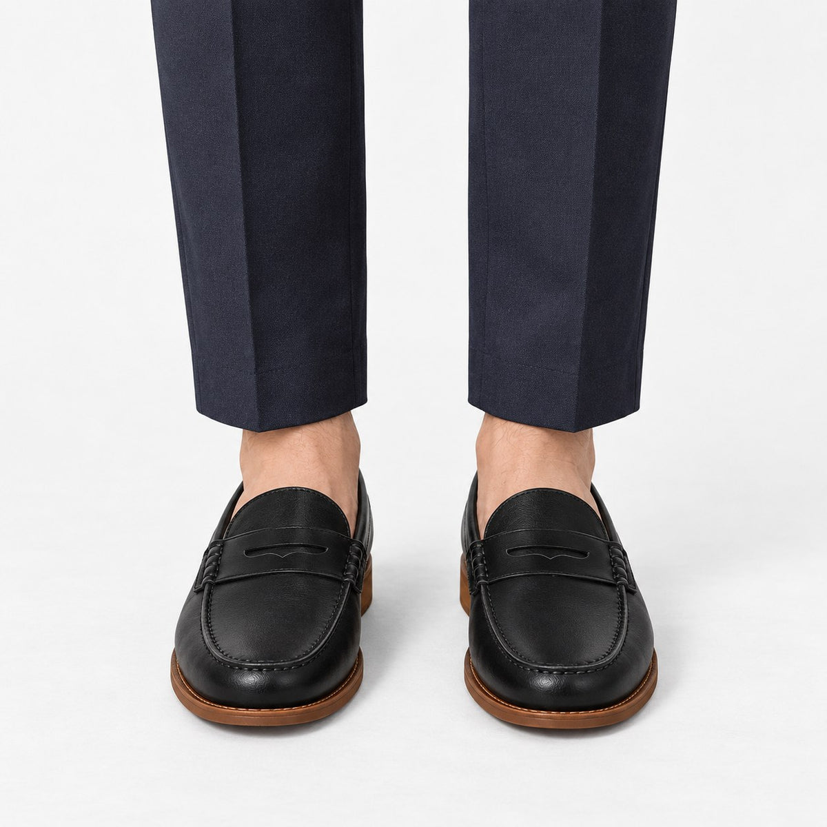Leather penny loafers with contrast soles