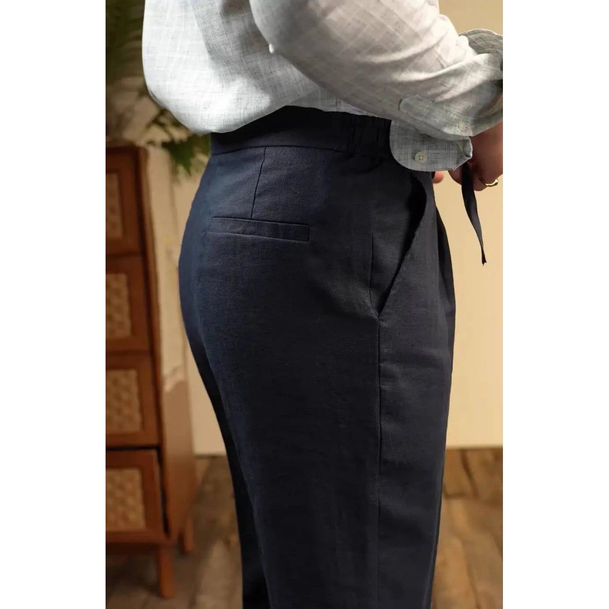 Leo italian-style linen pants for elegant dress