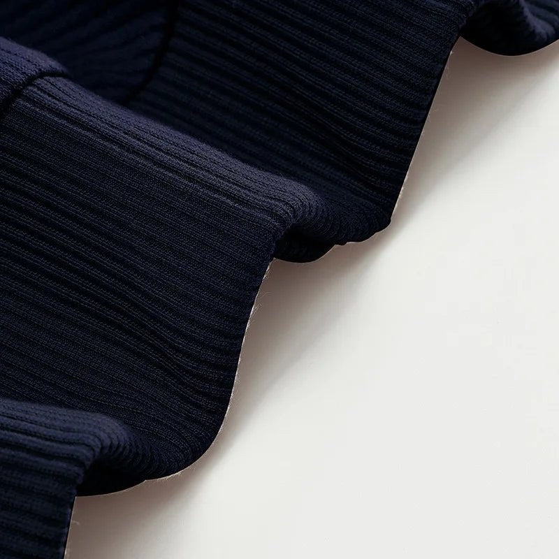 Leo spring sweater with zip