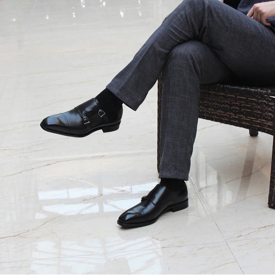 Leonardo double buckle leather shoes