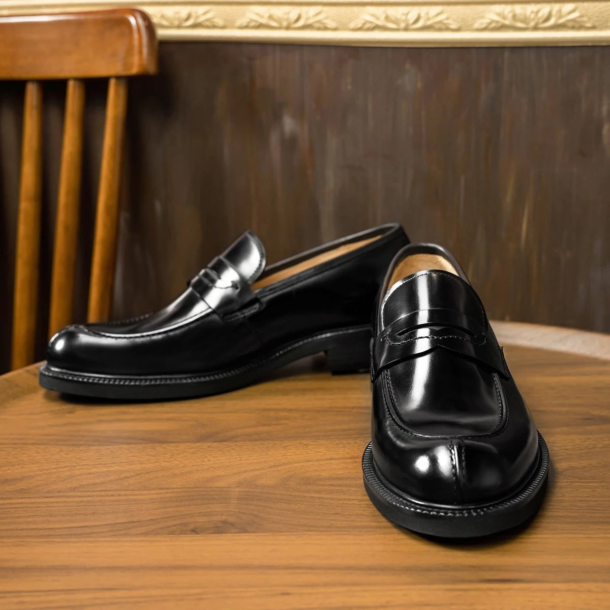Leonardo shiny genuine leather loafers