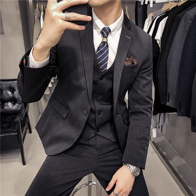 Men's British-Style Three-Piece Business Suit