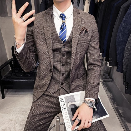 Men's British-Style Three-Piece Business Suit