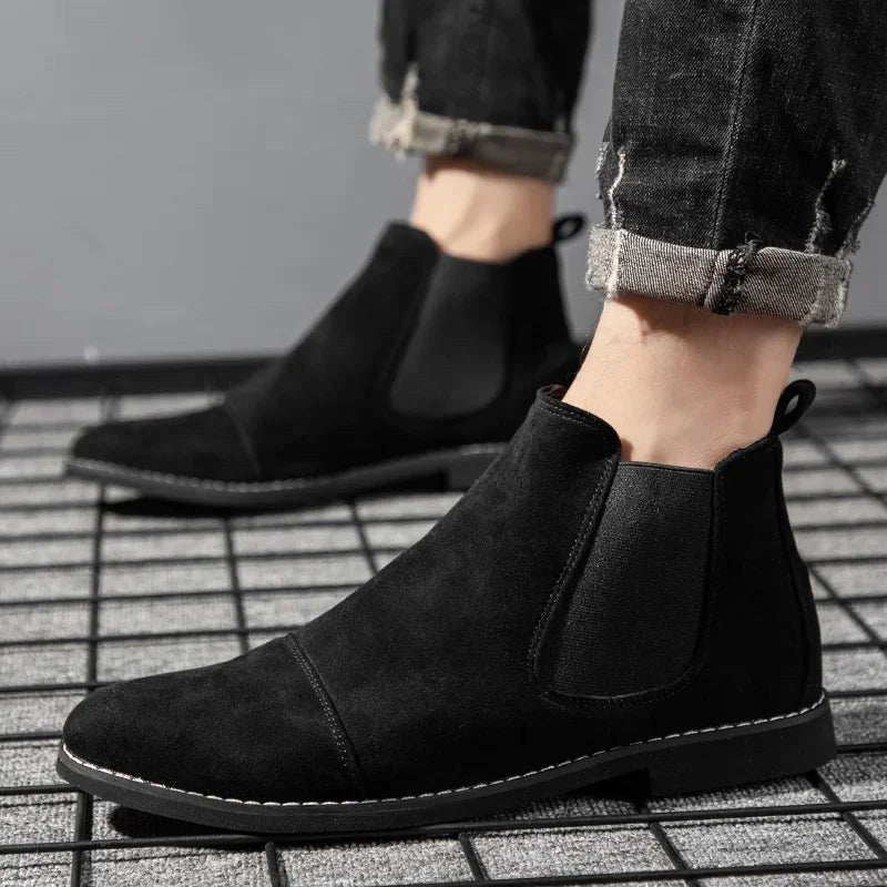 Men's chunky suede chelsea boots