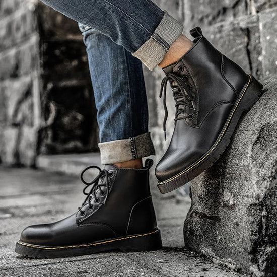 Men's cold-weather boots