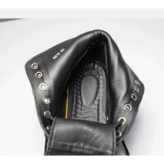 Men's cold-weather boots