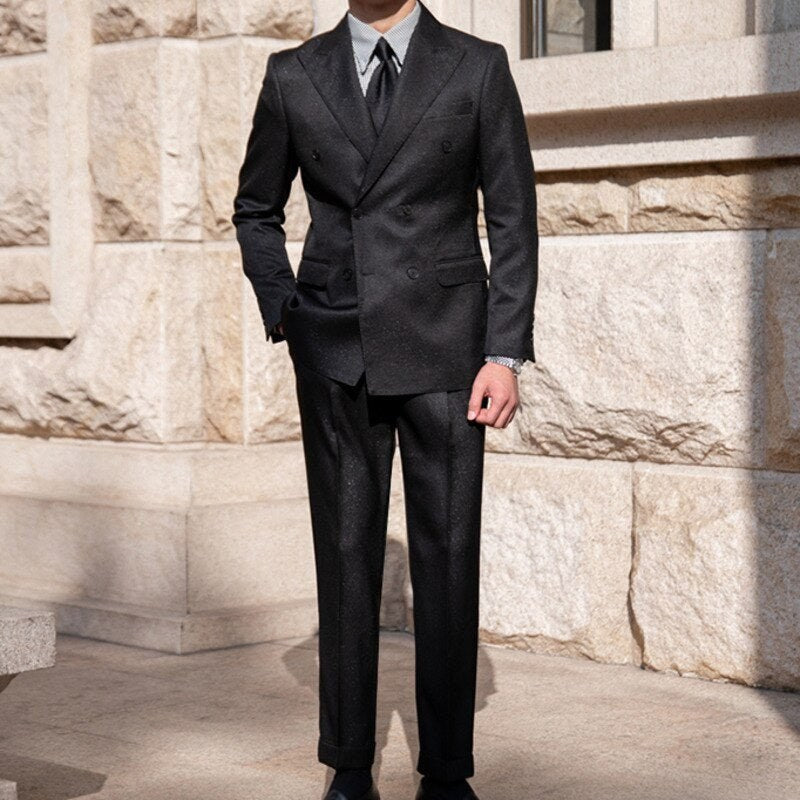 Men's double-breasted business suit