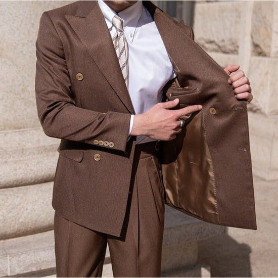 Men's double-breasted business suit