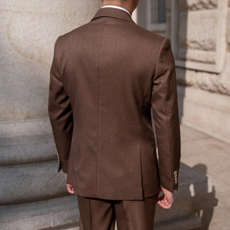 Men's double-breasted business suit