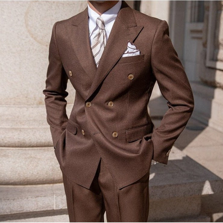 Men's double-breasted business suit