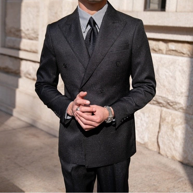 Men's double-breasted business suit