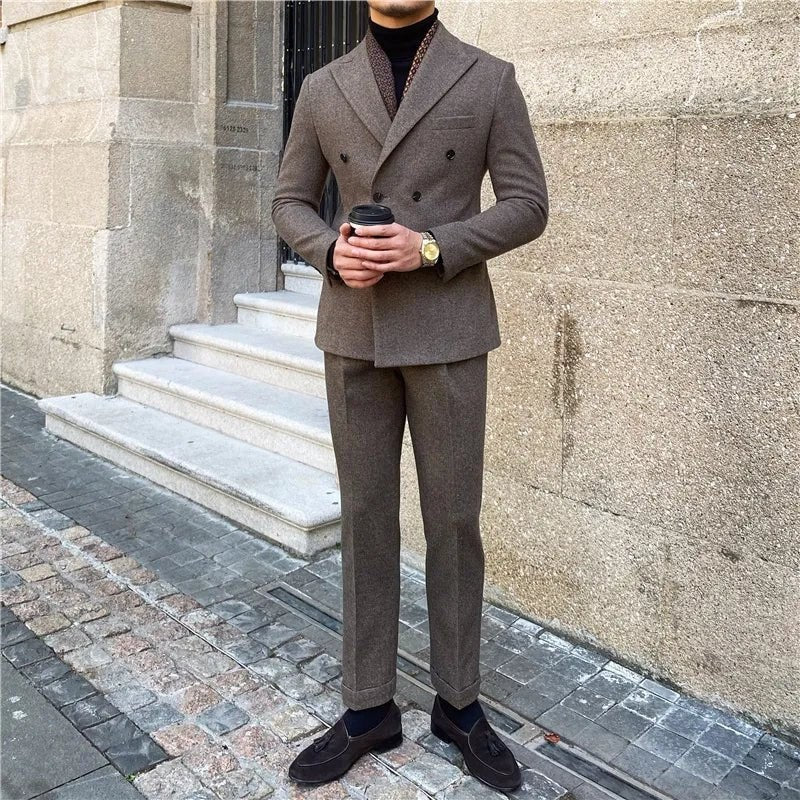 Men's italian-style double-breasted suit