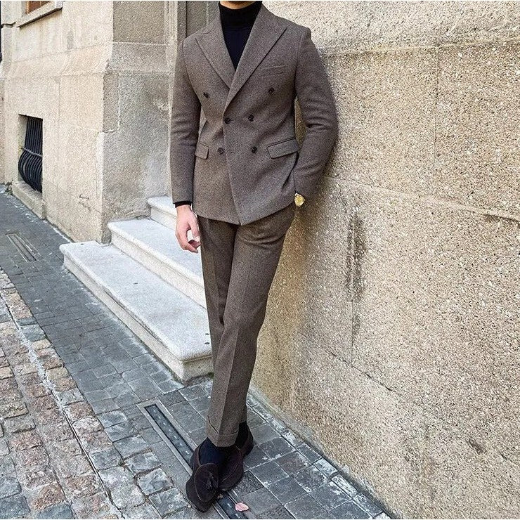 Men's italian-style double-breasted suit
