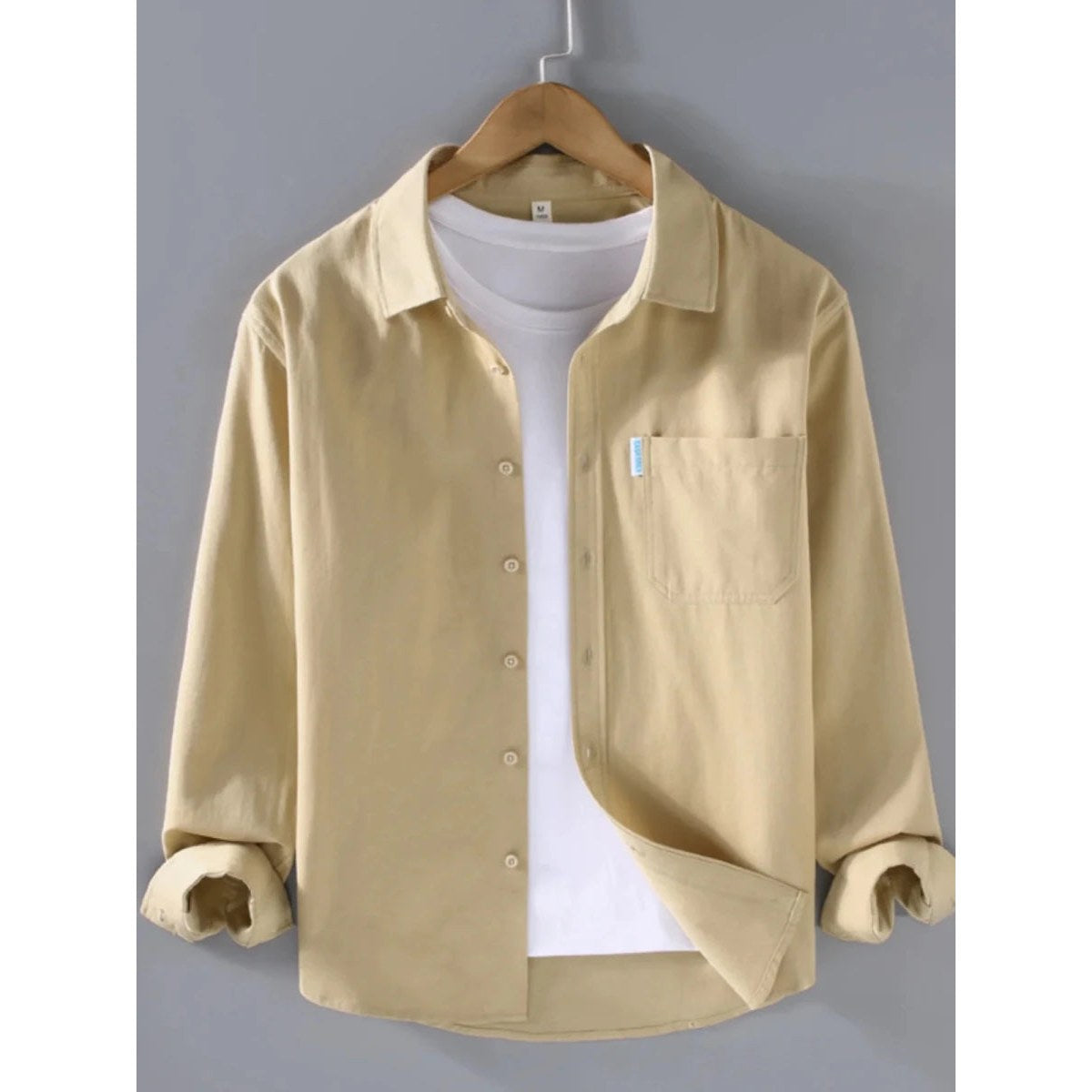 Men's loose-fit cotton button-up shirt