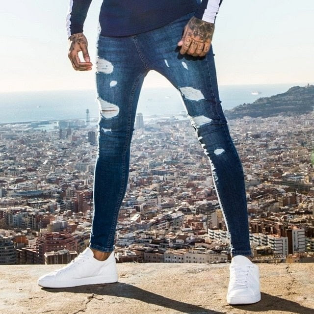 Men's mid-rise straight-leg stretch jeans