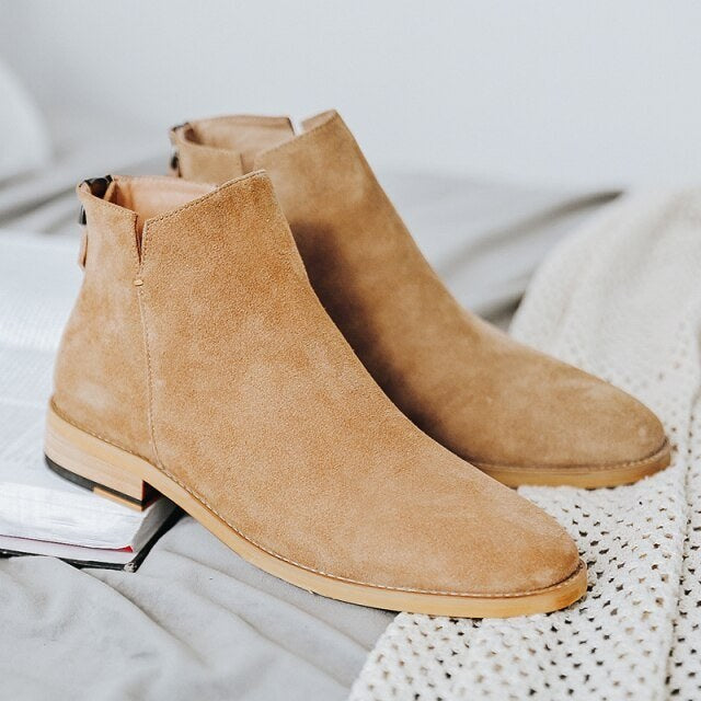 Men's refined suede chelsea boots