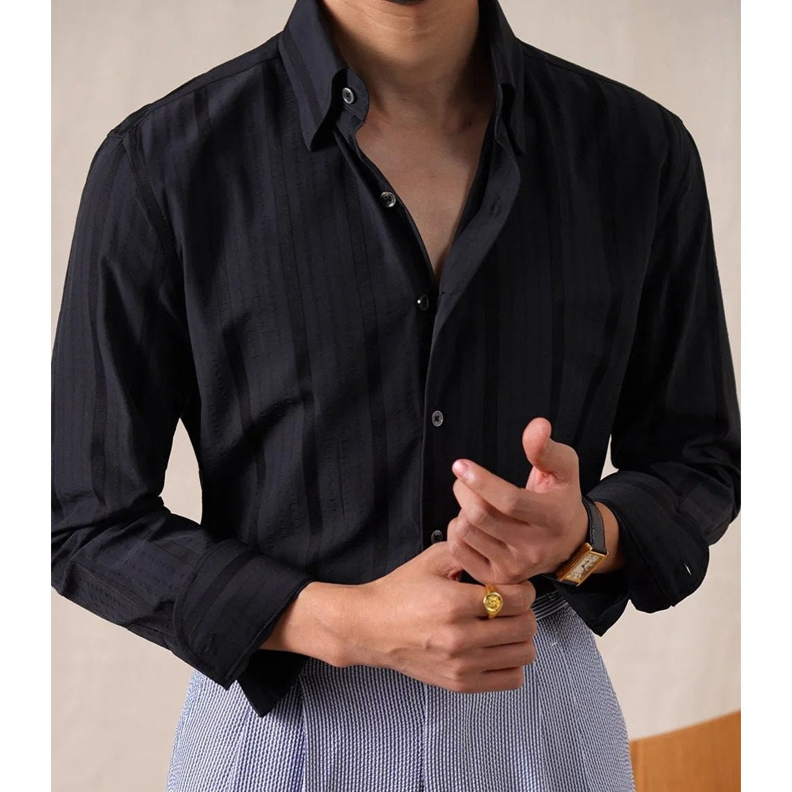 Men's vertical-stripe business shirt
