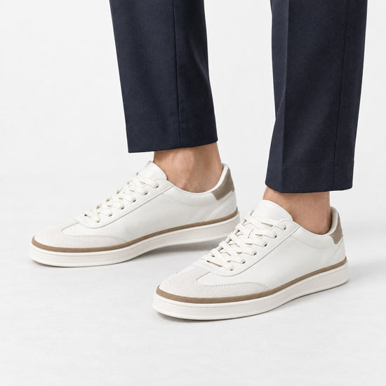 Retro leather sneakers with contrast soles