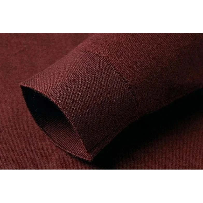 Slim fit wool autumn sweater