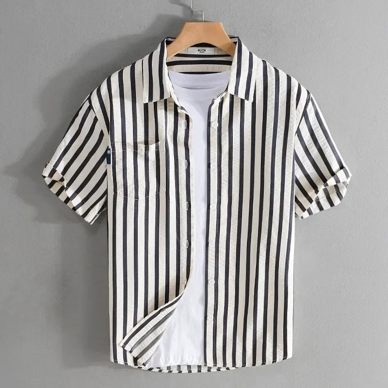 Striped printed shirt bold and fashionable fit