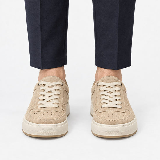 Suede panel low top sneakers