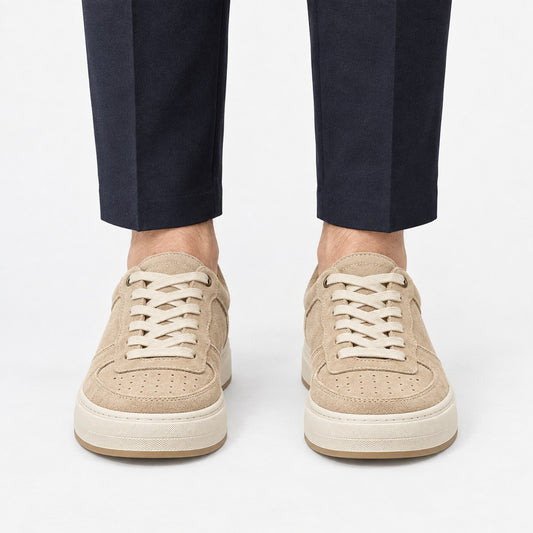 Suede panel low top sneakers
