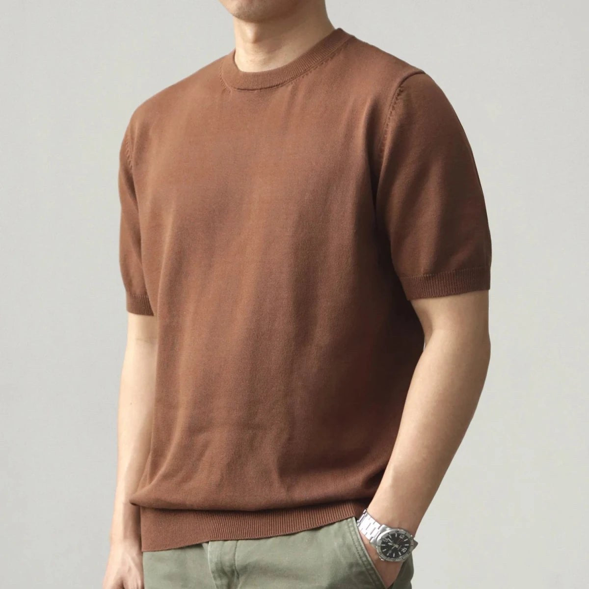 Summer knitted short-sleeved retro t-shirt