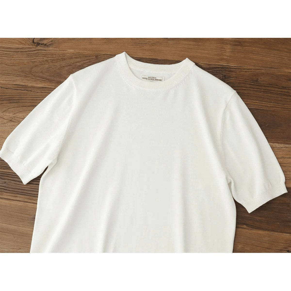 Summer knitted short-sleeved retro t-shirt