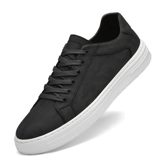 Tennis leather shoes
