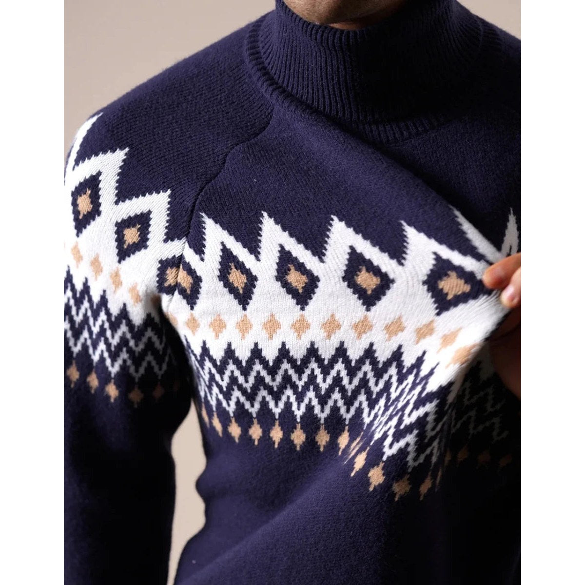Wool-blend diamond turtleneck sweater
