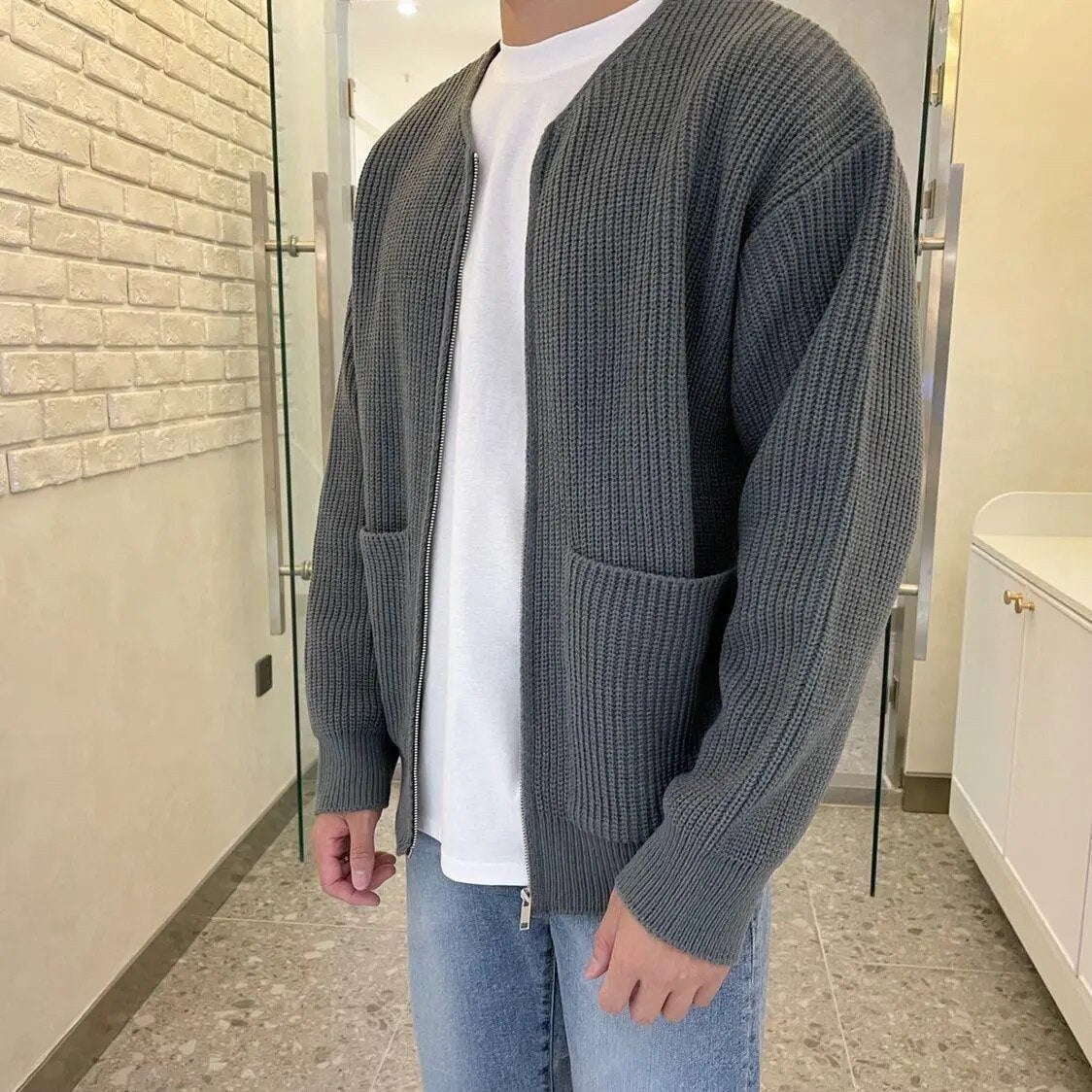 Zip-up cardigan
